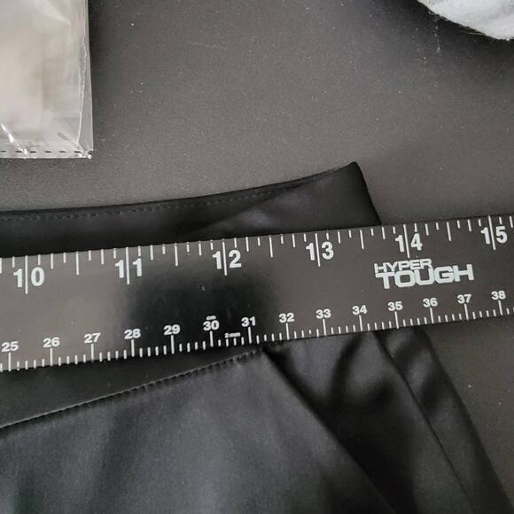 NEW L'AGENCE Women's High Rise Satin Effect Suiting Ankle Trouser Black Size S - Picture 11 of 13